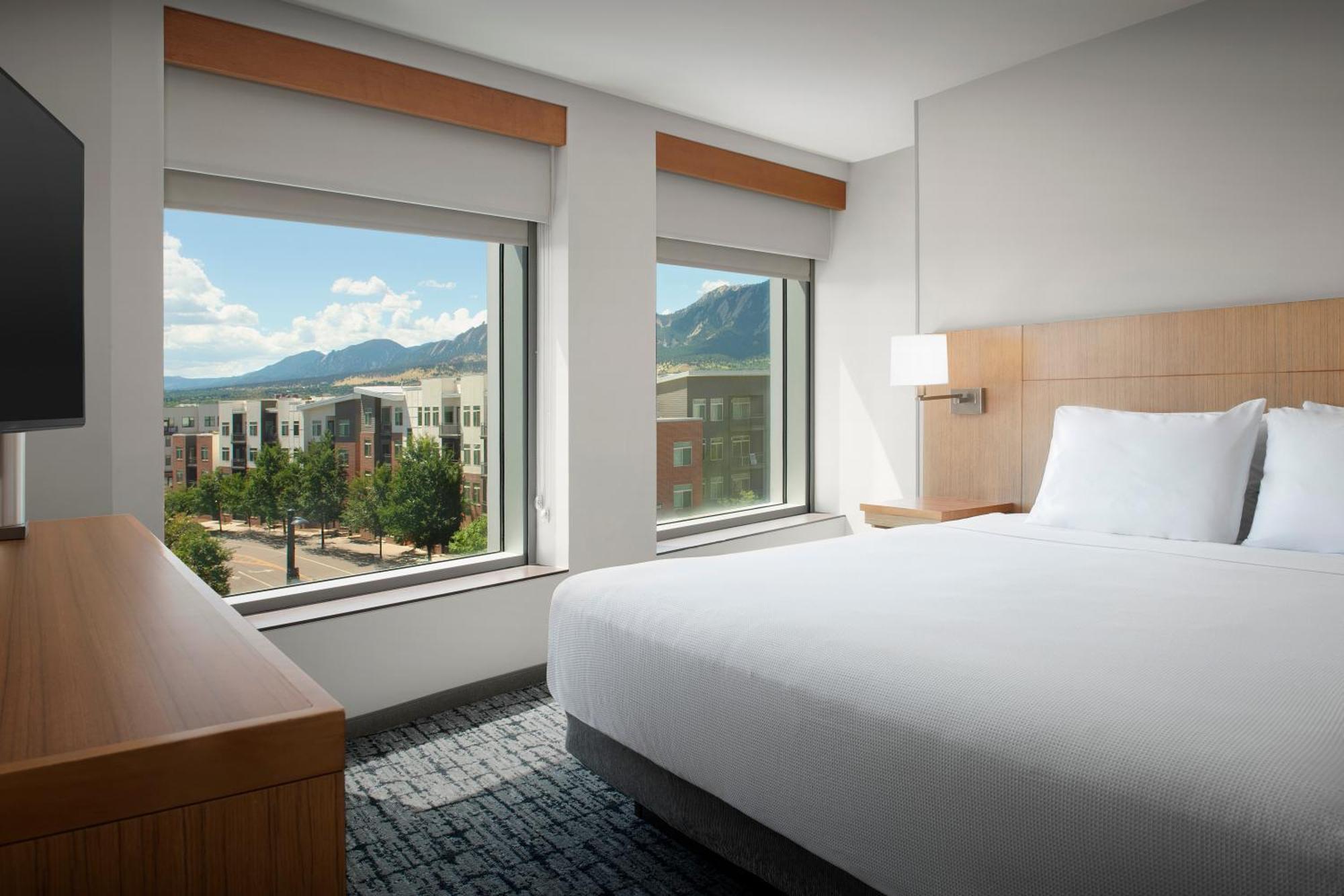 Hyatt Place Boulder Pearl Street - Newly Renovated Bagian luar foto